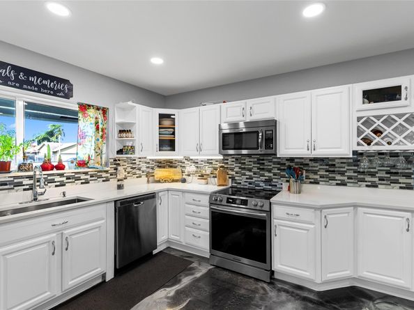 4770 SW 57th Ter, Davie FL 33314