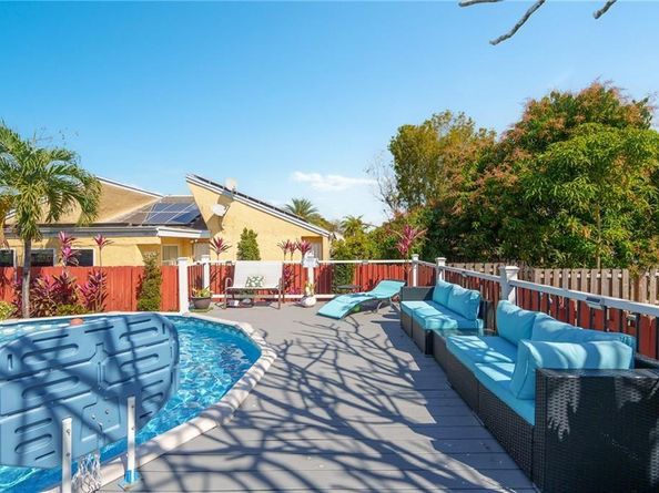 4984 SW 95th Ave, Cooper City FL 33328