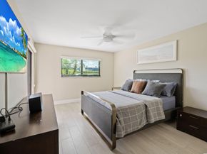 15451 Pembridge Dr 206, Delray Beach FL 33484