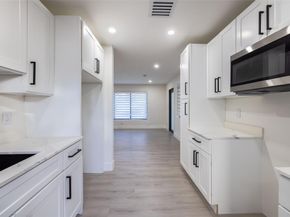 1341 SE 10th Ave, Fort Lauderdale FL 33316