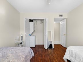 94 Stratford G, West Palm Beach FL 33417