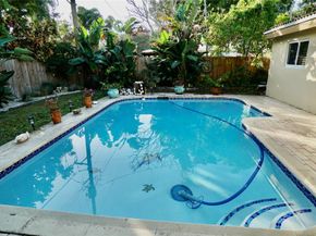 1240 SW 4th Ave, Pompano Beach FL 33060