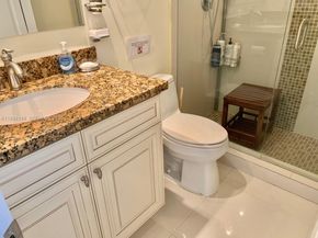 1985 S Ocean Drive 3C, Hallandale Beach FL 33009