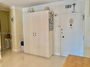 1985 S Ocean Drive 3C, Hallandale Beach FL 33009