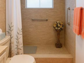 3990 NW 42nd Ave 311, Lauderdale Lakes FL 33319