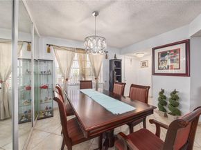 3990 NW 42nd Ave 311, Lauderdale Lakes FL 33319