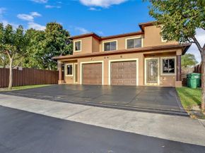 1461-1463 SW 40th Ter, Fort Lauderdale FL 33317