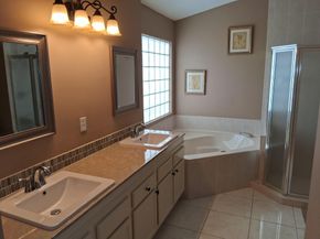 231 Preserve Ct, Royal Palm Beach FL 33411