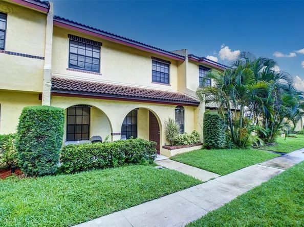 2768 NW 47th Ln 2803, Fort Lauderdale FL 33313