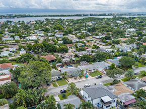 1720 N L Street, Lake Worth Beach FL 33460
