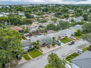 1720 N L Street, Lake Worth Beach FL 33460