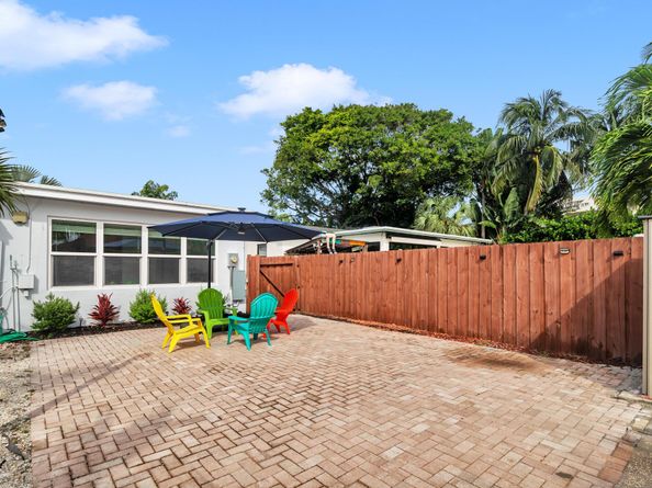 1720 N L Street, Lake Worth Beach FL 33460