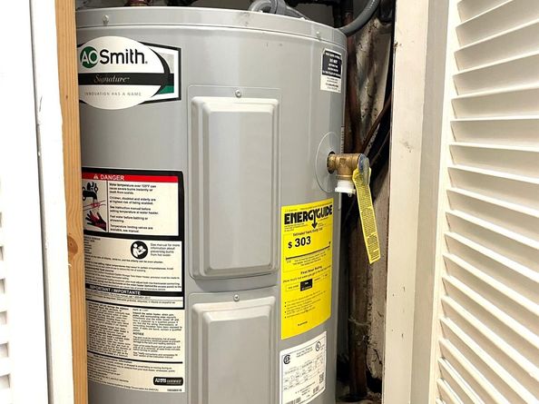 141 West Court, Royal Palm Beach FL 33411