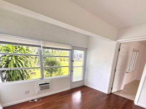 141 West Court, Royal Palm Beach FL 33411