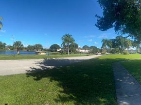 141 West Court, Royal Palm Beach FL 33411