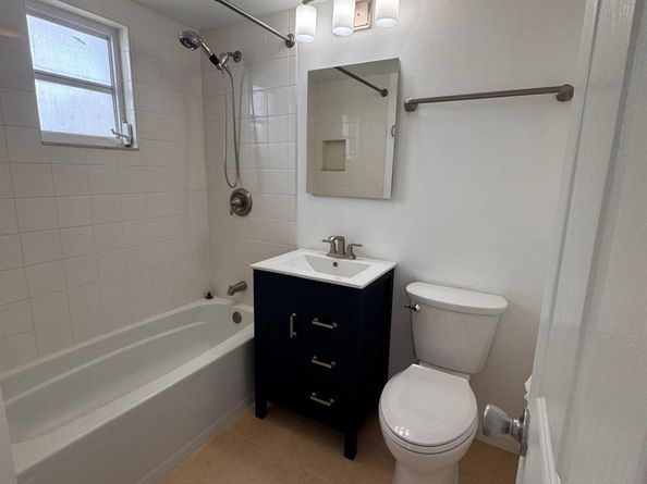 141 West Court, Royal Palm Beach FL 33411
