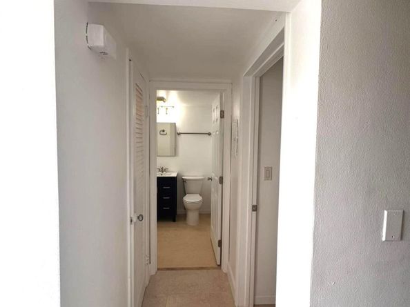 141 West Court, Royal Palm Beach FL 33411