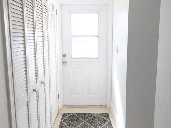 141 West Court, Royal Palm Beach FL 33411