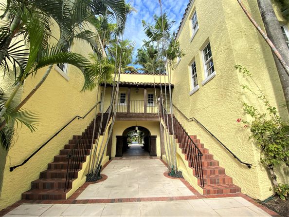 301 Australian Avenue 306, Palm Beach FL 33480