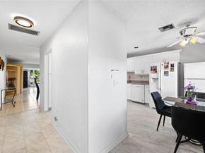 1621 NW 20th Ave 203, Delray Beach FL 33445