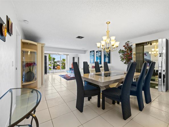 1621 NW 20th Ave 203, Delray Beach FL 33445