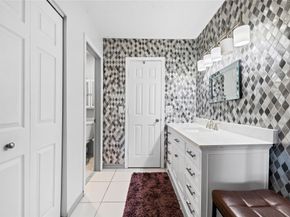 1621 NW 20th Ave 203, Delray Beach FL 33445