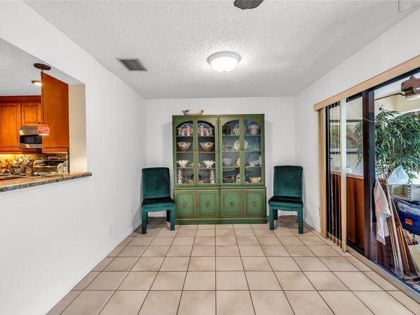 2737 NW 42nd Ave 2737, Coconut Creek FL 33066
