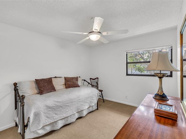 2737 NW 42nd Ave 2737, Coconut Creek FL 33066