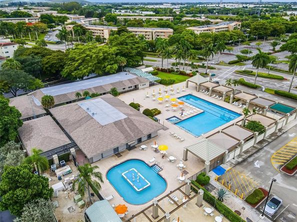 2902 Victoria Circle E3, Coconut Creek FL 33066