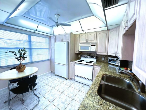 2902 Victoria Circle E3, Coconut Creek FL 33066