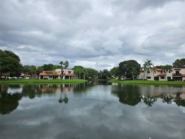 9329 W Sunrise Boulevard 9329, Plantation FL 33322