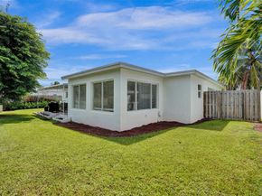 2136 NE 3rd Way, Boca Raton FL 33431