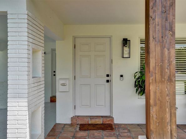 2136 NE 3rd Way, Boca Raton FL 33431