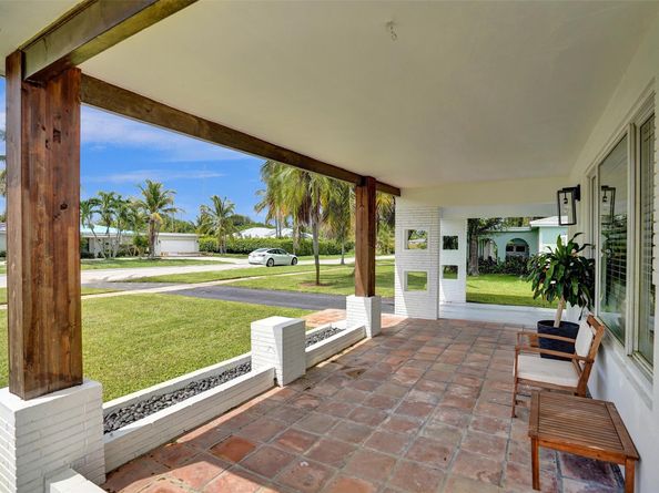 2136 NE 3rd Way, Boca Raton FL 33431