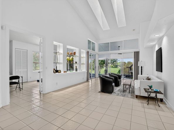 5781 NW 24th Avenue 902, Boca Raton FL 33496