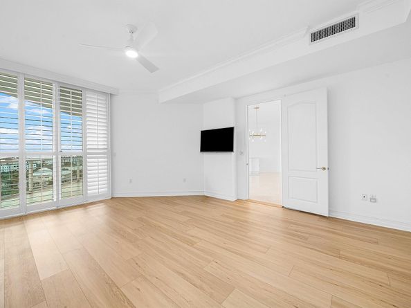 550 SE Mizner Boulevard B906, Boca Raton FL 33432