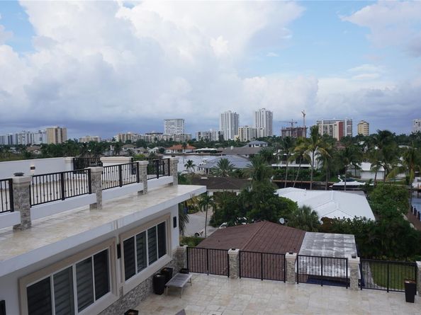 2616 SE 10th Ct, Pompano Beach FL 33062