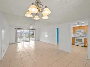 715 Lori Drive 307, Palm Springs FL 33461