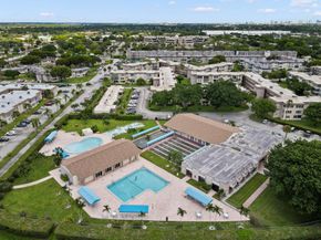 715 Lori Drive 307, Palm Springs FL 33461