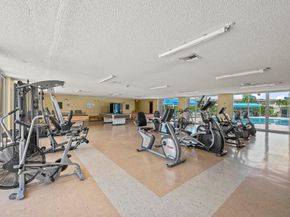 715 Lori Drive 307, Palm Springs FL 33461