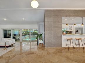 2740 NE 29th St, Fort Lauderdale FL 33306