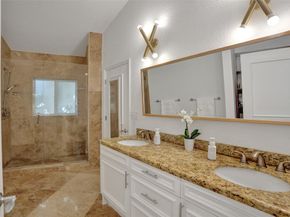 2740 NE 29th St, Fort Lauderdale FL 33306