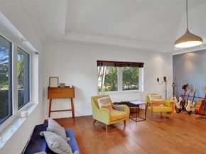 2740 NE 29th St, Fort Lauderdale FL 33306