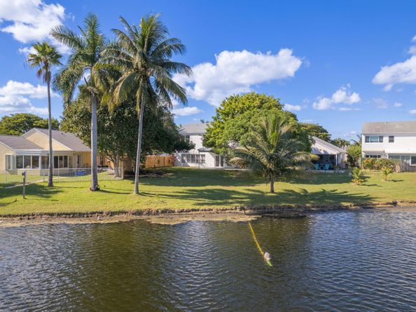 31 Swallow Drive, Boynton Beach FL 33436