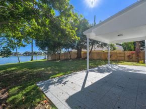 31 Swallow Drive, Boynton Beach FL 33436