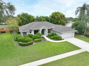 13676 Folkestone Court, Wellington FL 33414
