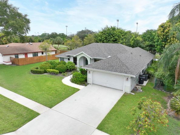 13676 Folkestone Court, Wellington FL 33414