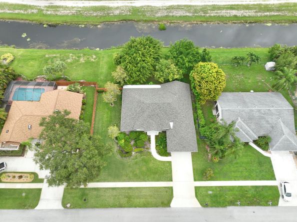 13676 Folkestone Court, Wellington FL 33414