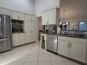 115 Ramblewood Circle, Royal Palm Beach FL 33411