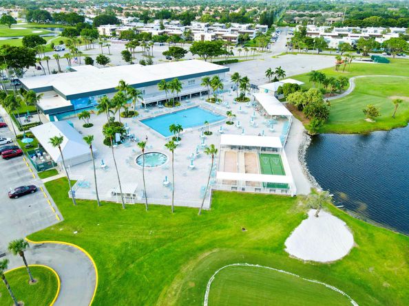 480 Flanders J, Delray Beach FL 33484
